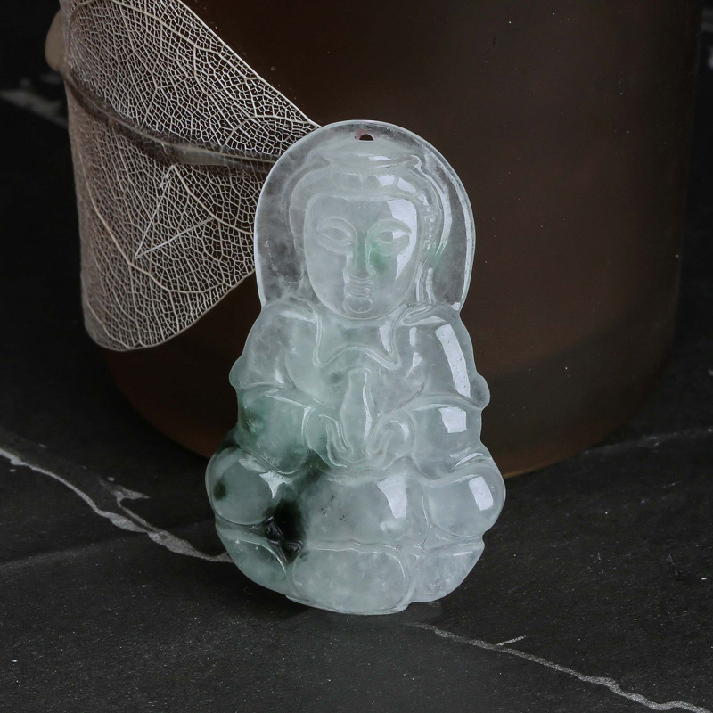 Phật Bà Quan Âm King Jade 003 - Biểu tượng của điềm lành