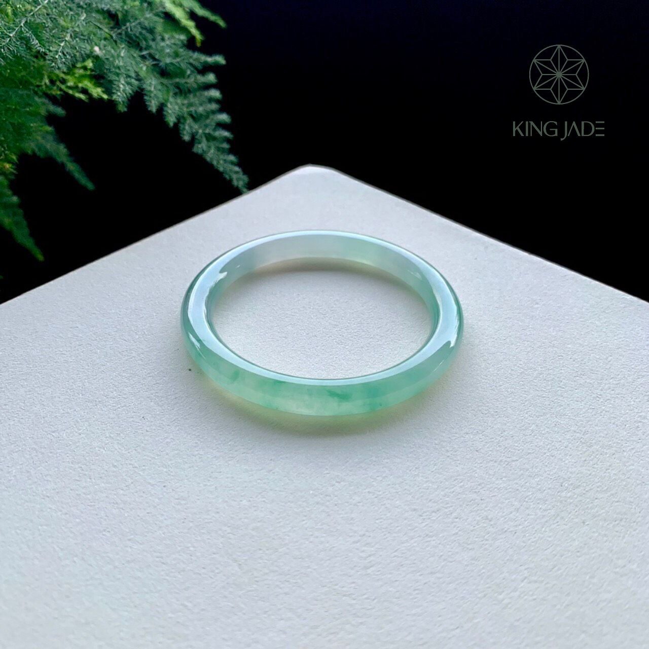 Vòng Ngọc Phỉ Thúy King Jade 029 - Nét Đẹp Thuần Túy