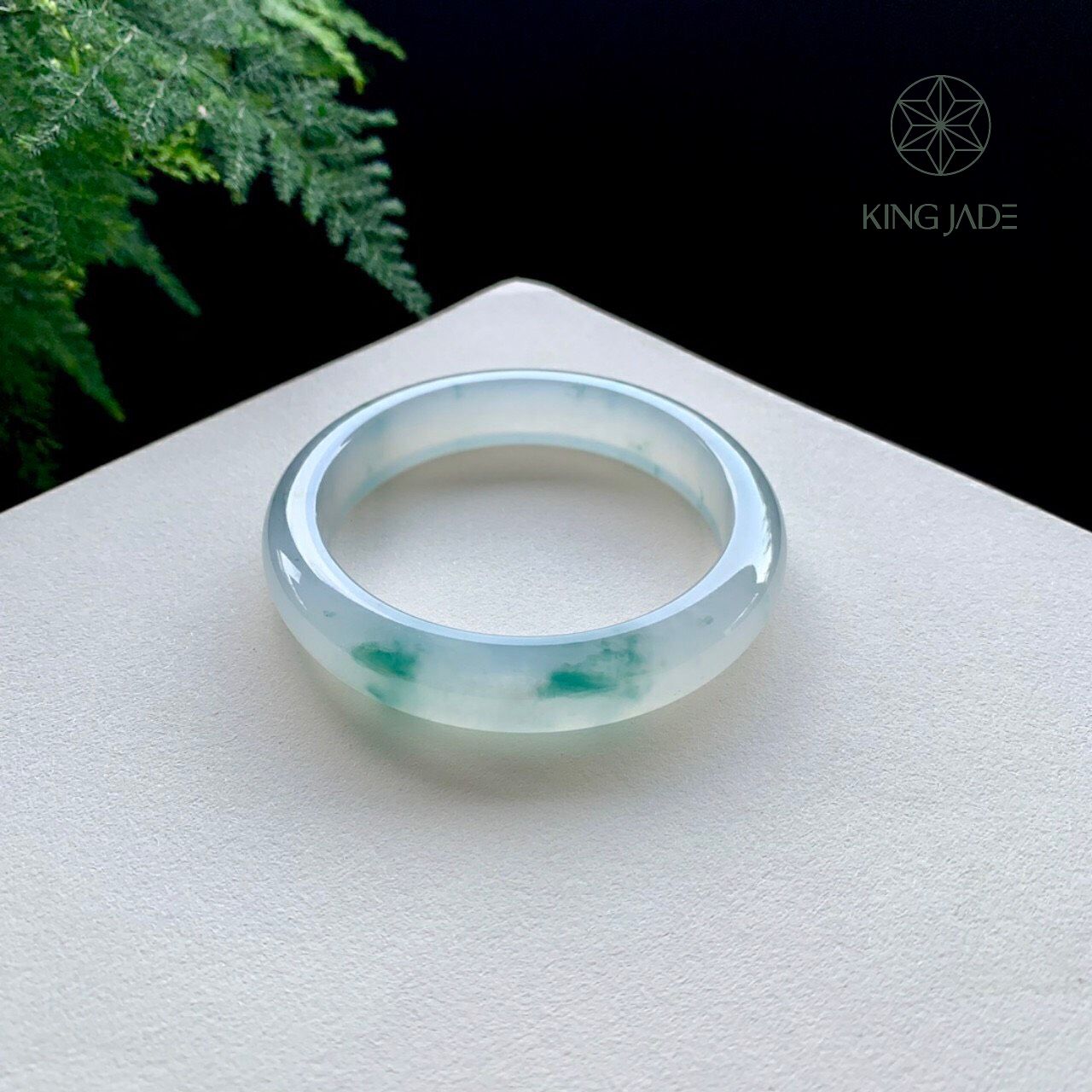 Vòng Ngọc Phỉ Thúy King Jade 034 - Đơn Thuần và Thanh Khiết