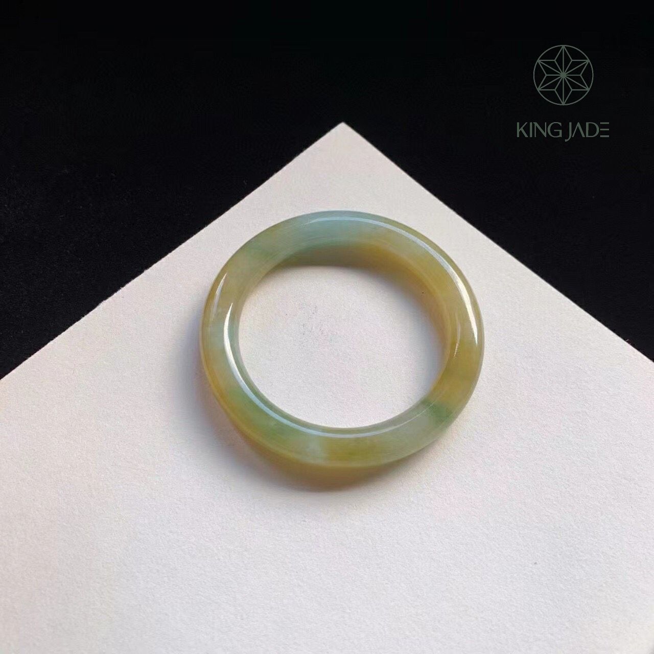 Vòng Ngọc Phỉ Thúy King Jade 041 - Càng Ngắm Càng Sang